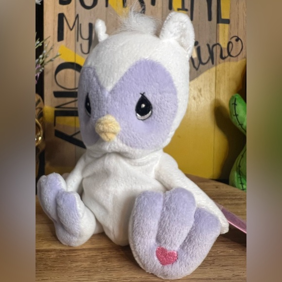 Enesco - Precious Moments Tender Tails - White Owl w/Adoption Card (1998) - Picture 7 of 17